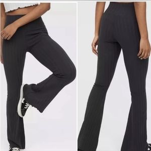 Offline by Aerie OG Groove Flare Leggings High Rise Black XS